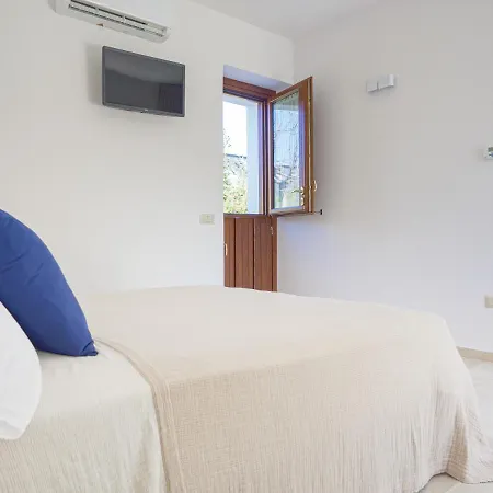 Rifugio Di Puglia - Trulli & Dimore לינה וארוחת בוקר 4*