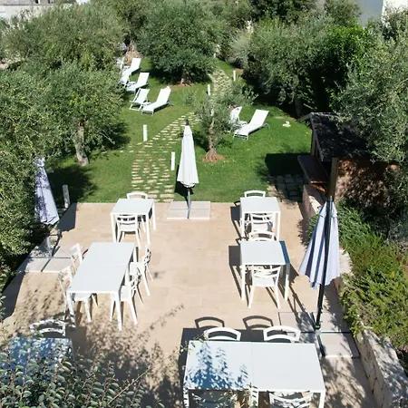 Rifugio Di Puglia - Trulli & Dimore Bed & Breakfast *